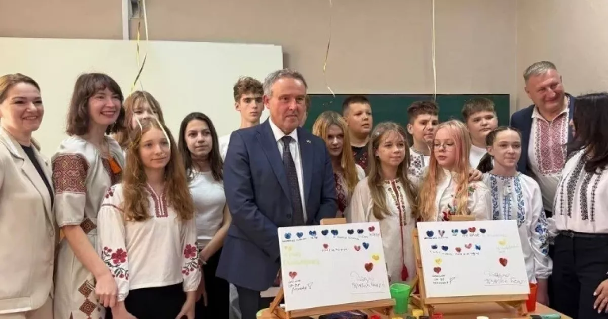 У Коцюбинському відкрили освітній хаб UA-Brussels Point для вивчення французької та фламандської