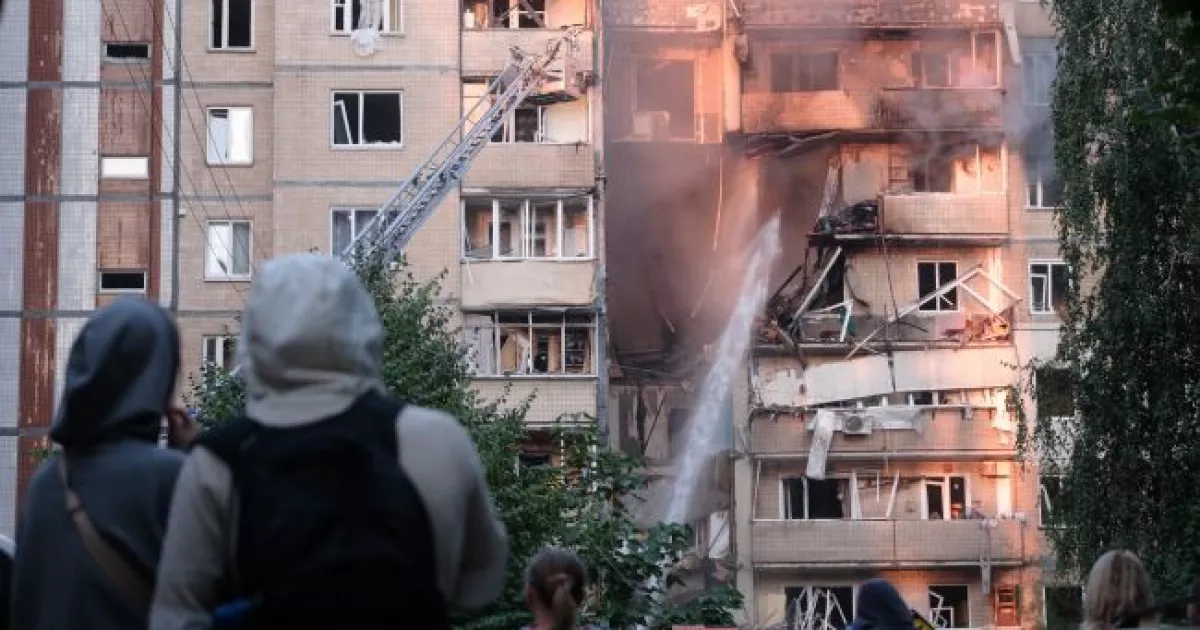 Столиця після атаки: пожежі та руйнування у двох районах