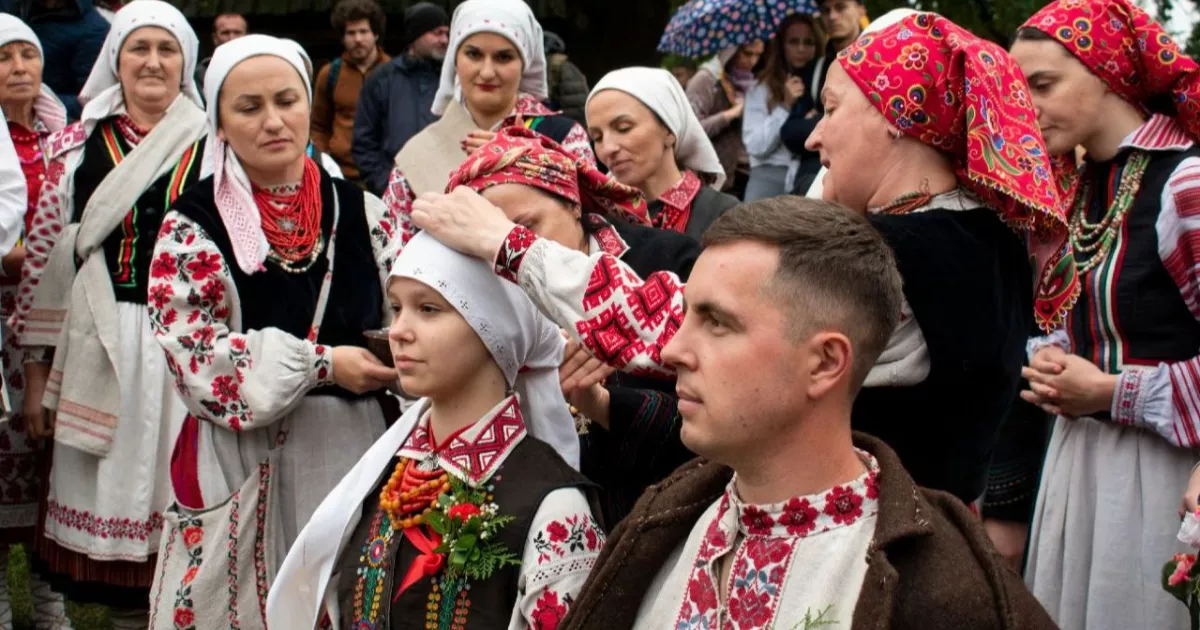 У Києві проведуть фестиваль «Осінь весільна» з автентичними обрядами та короваєм