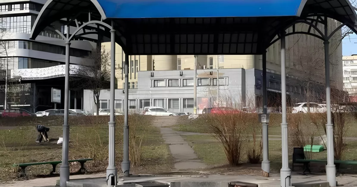 У Голосіївському парку відновлять бювет біля метро «Голосіївська»