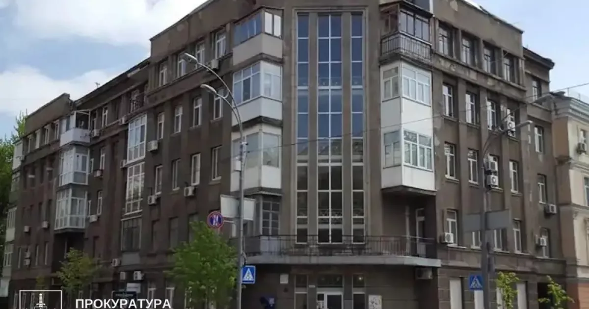 13 млн грн і підроблені документи: у центрі Києва незаконно «приватизували» комунальний підвал