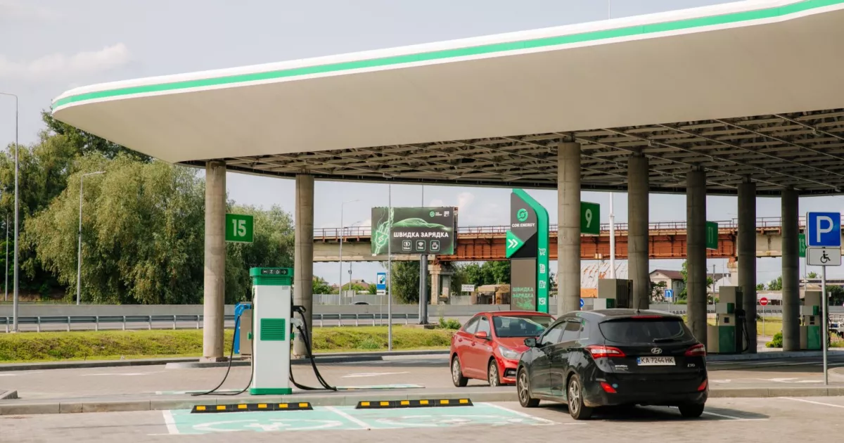 Під Києвом запрацював перший сонячний автозаправний комплекс COR-Energy