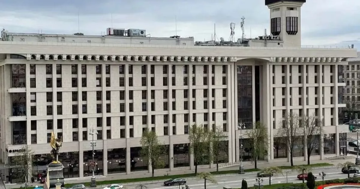 Заборгованість та політичний резонанс: АРМА ставить під сумнів управління Будинком профспілок