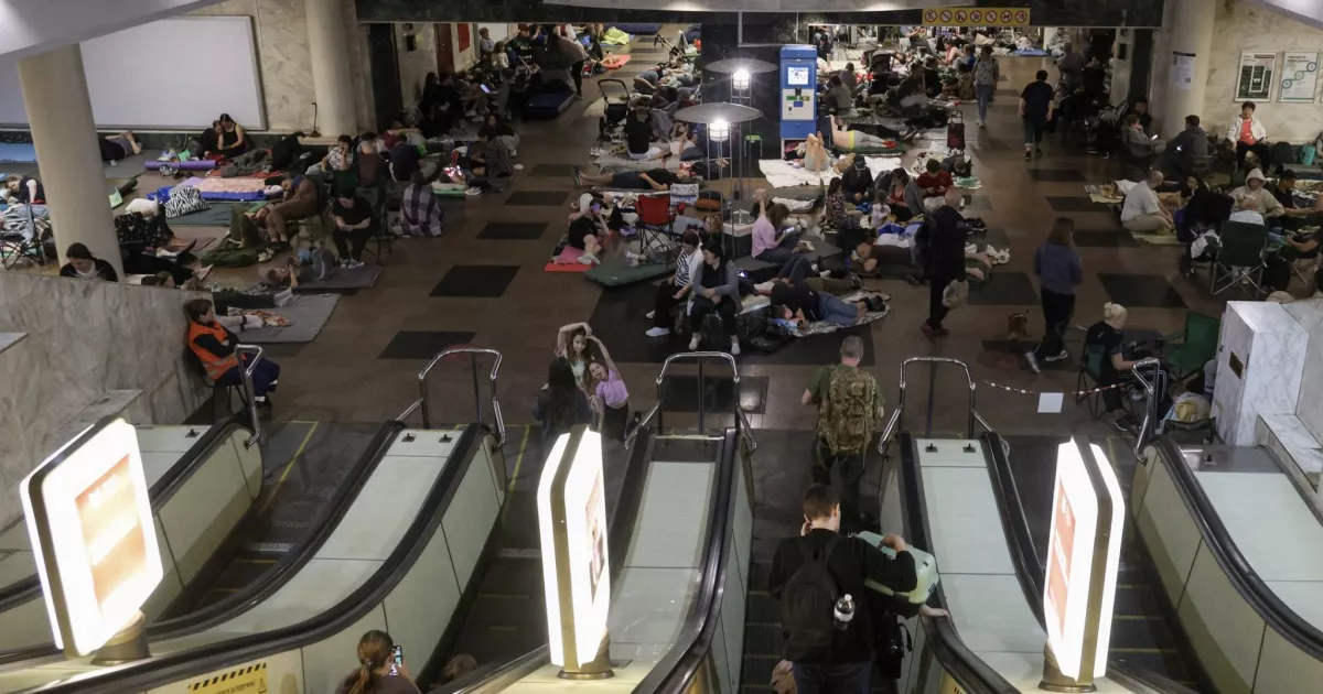 Кияни вимагають посилити безпеку в метро: петиція про металошукачі й кінологів4