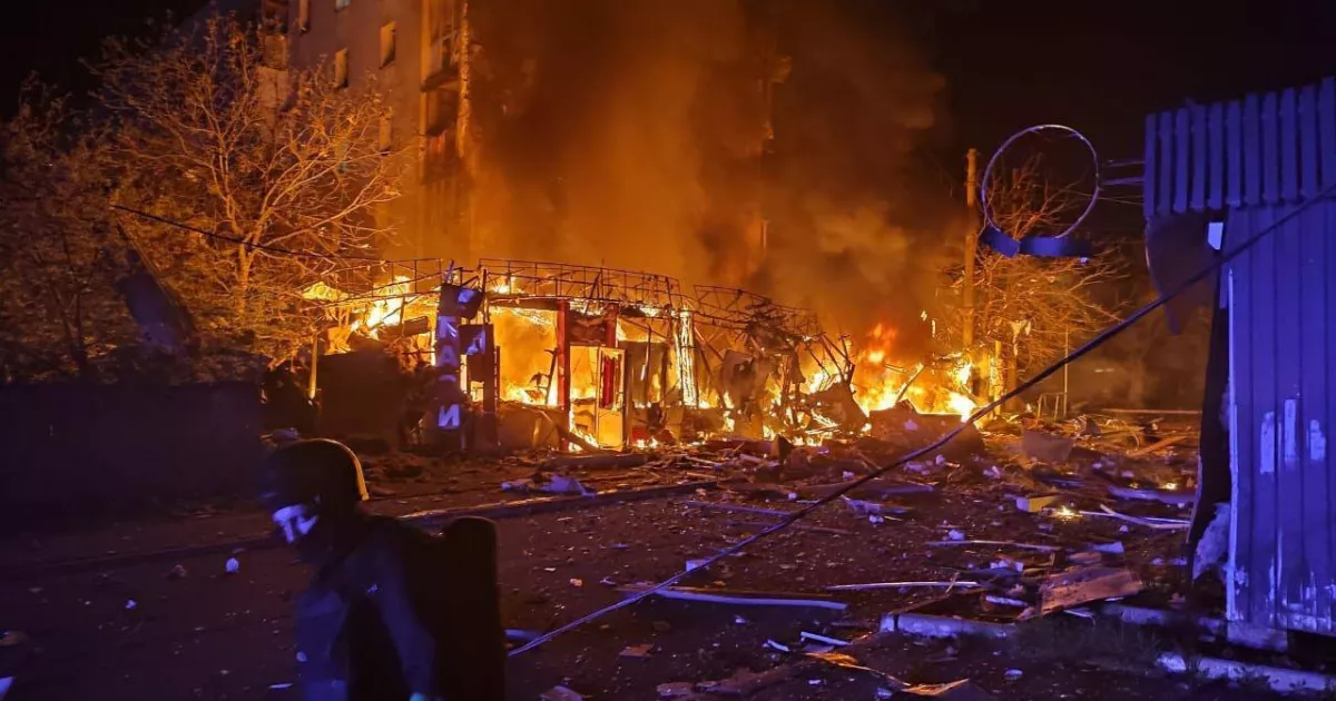 Нічна атака дронів на Київщину: рятувальники ліквідували пожежі у Борисполі, Фастові, Вишгороді та Обухові
