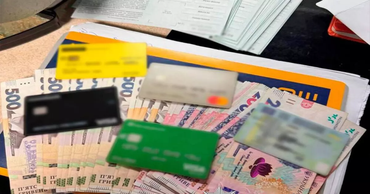 У Києві викрили автошколу, яка торгувала фіктивними свідоцтвами про навчання