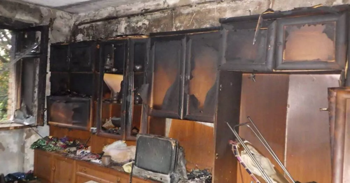 Пожежа в багатоповерхівці Борисполя: постраждав та госпіталізований чоловік