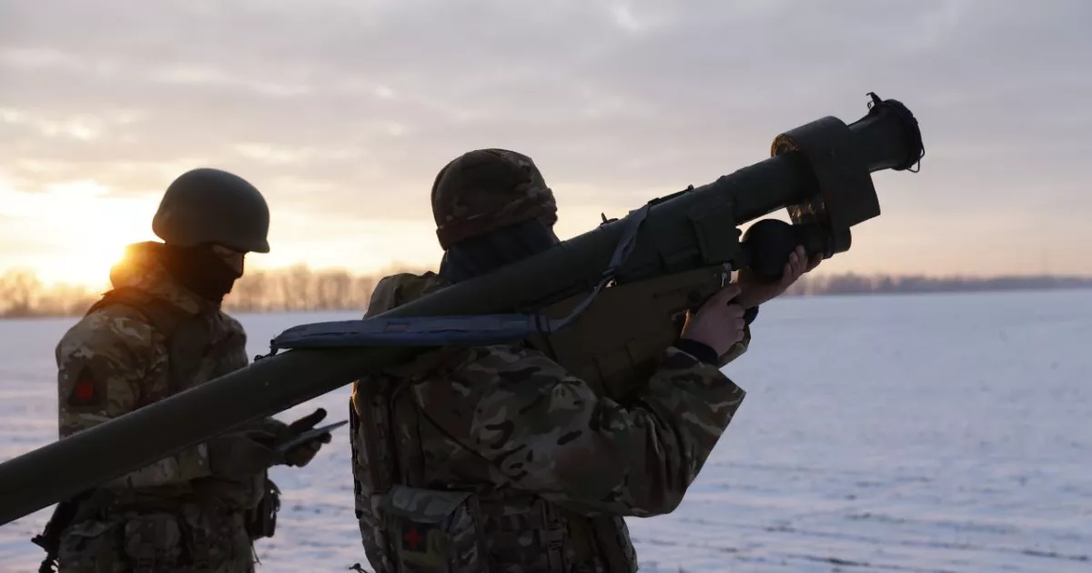 Росіяни завдають нових комбінованих ударів по столиці: у Києві пожежі та поранені