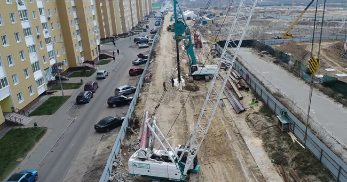 Київрада планує викупити будівлі, що блокують продовження «зеленої» гілки метро на Виноградар