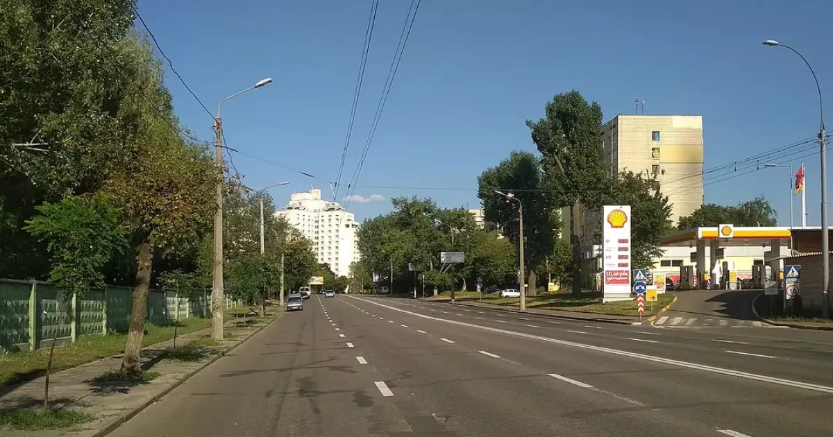 Ремонтні роботи на Юрія Іллєнка: рух у Шевченківському районі частково перекрито