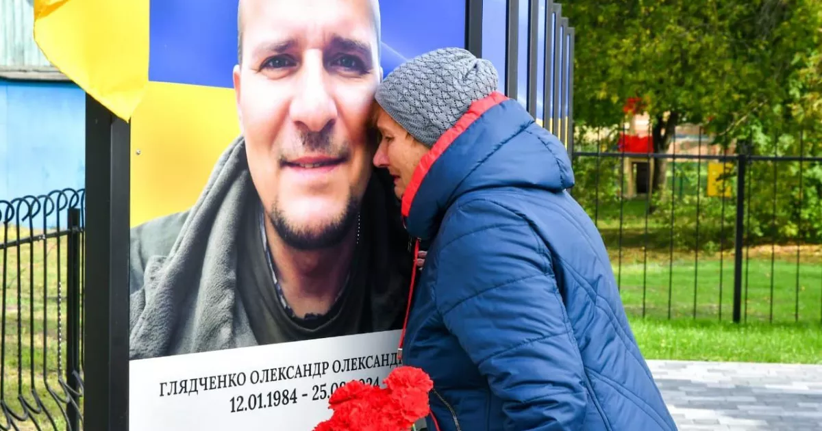 У День захисників у Кучакові відкрили Алею Героїв із портретами полеглих земляків