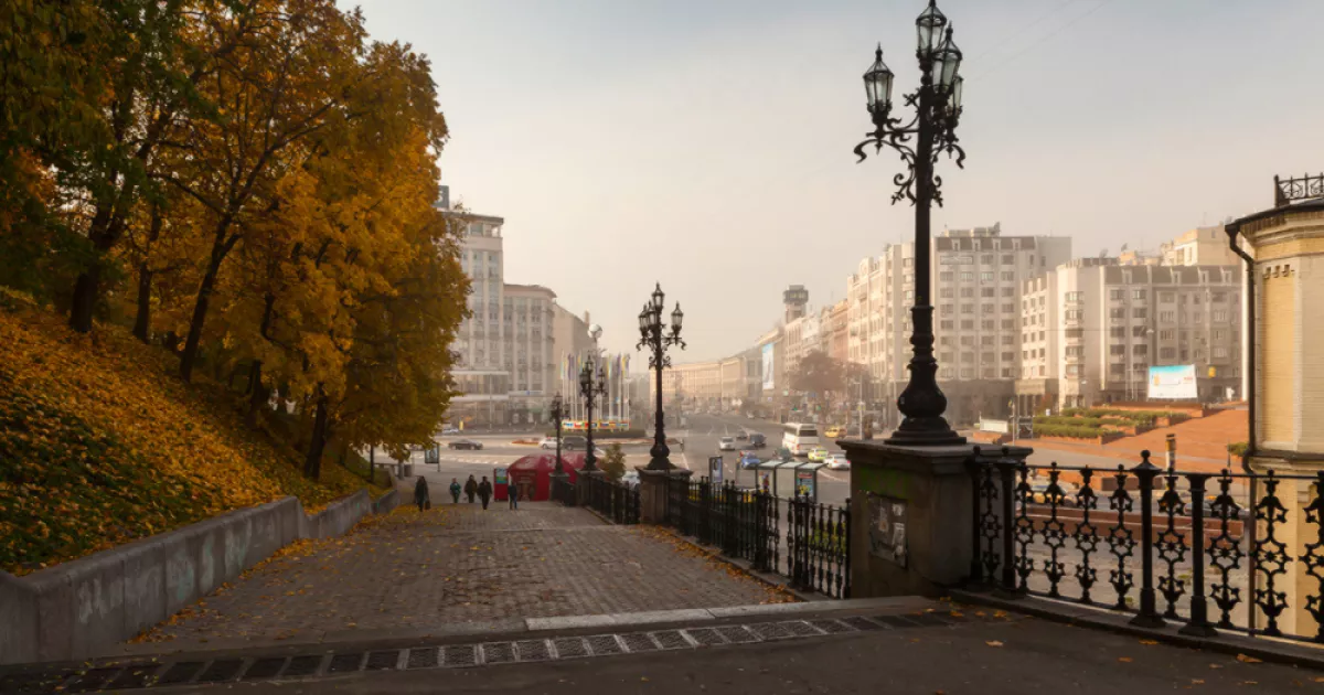 Осінній Київ у кольорах кіно: п’ять локацій, де хочеться залишитися на фото
