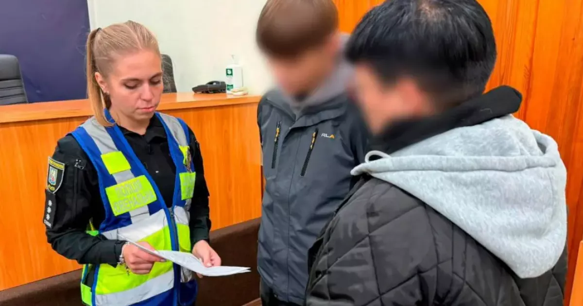 У Деснянському районі троє підлітків побили 13-річного школяра: поліція провела перевірку