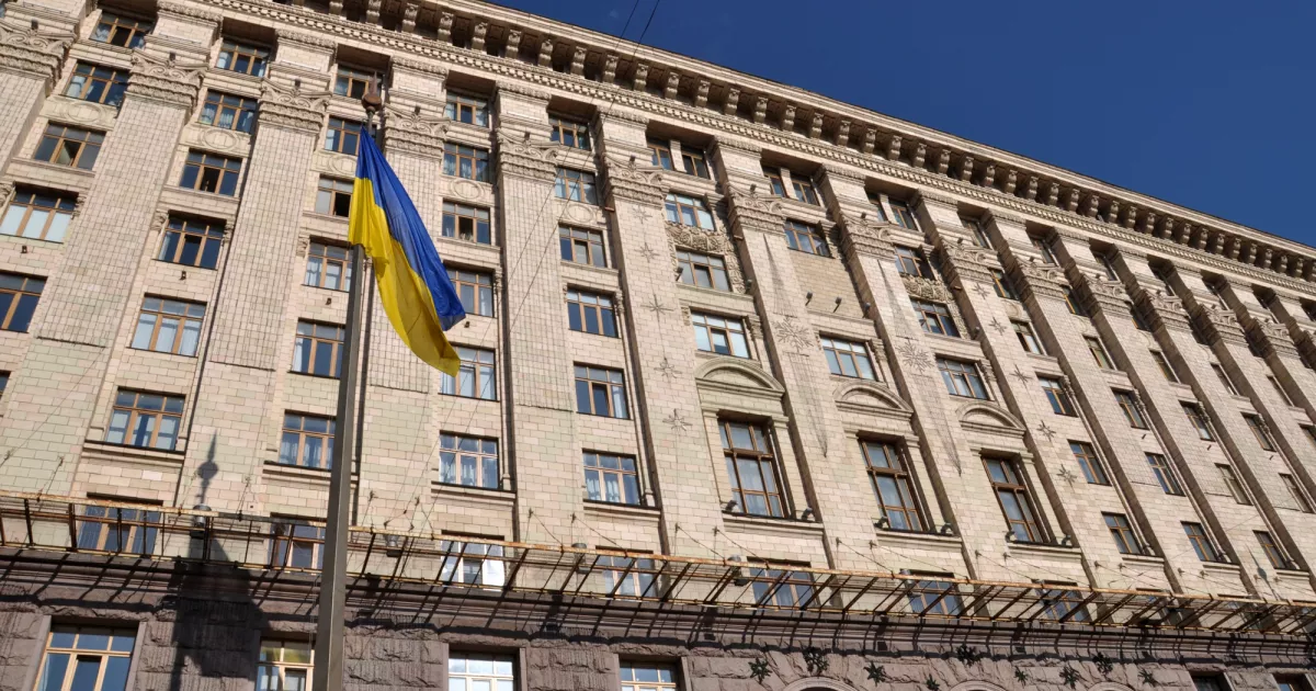 Слідчі викрили схему із закупівлею рятувальних авто у Києві: збитки — 11 млн грн