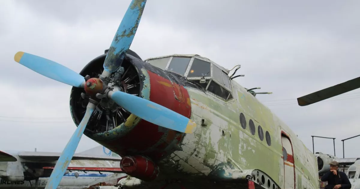 У Києві музей авіації отримав унікальні літаки Антонова — Ан-2П та Ан-6