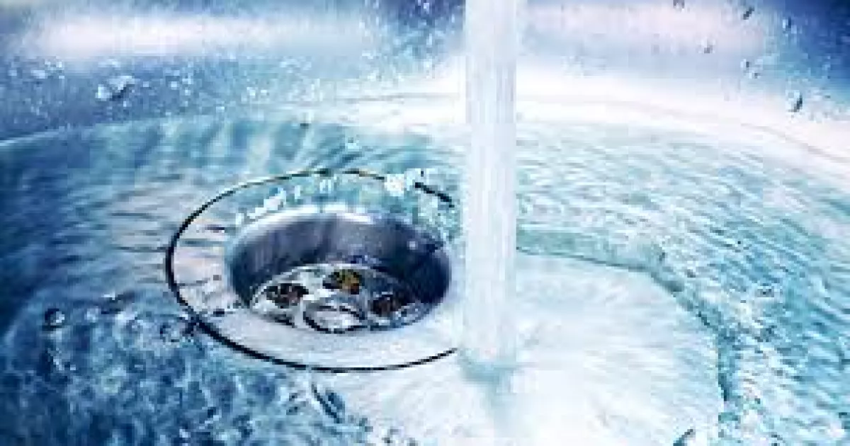 На Оболоні вночі промиватимуть водопровід: у кранах можливе зниження тиску