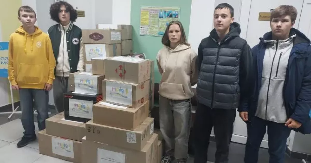 Школярі ліцею «Мрія» в Ірпені зібрали гуманітарну допомогу для фронту
