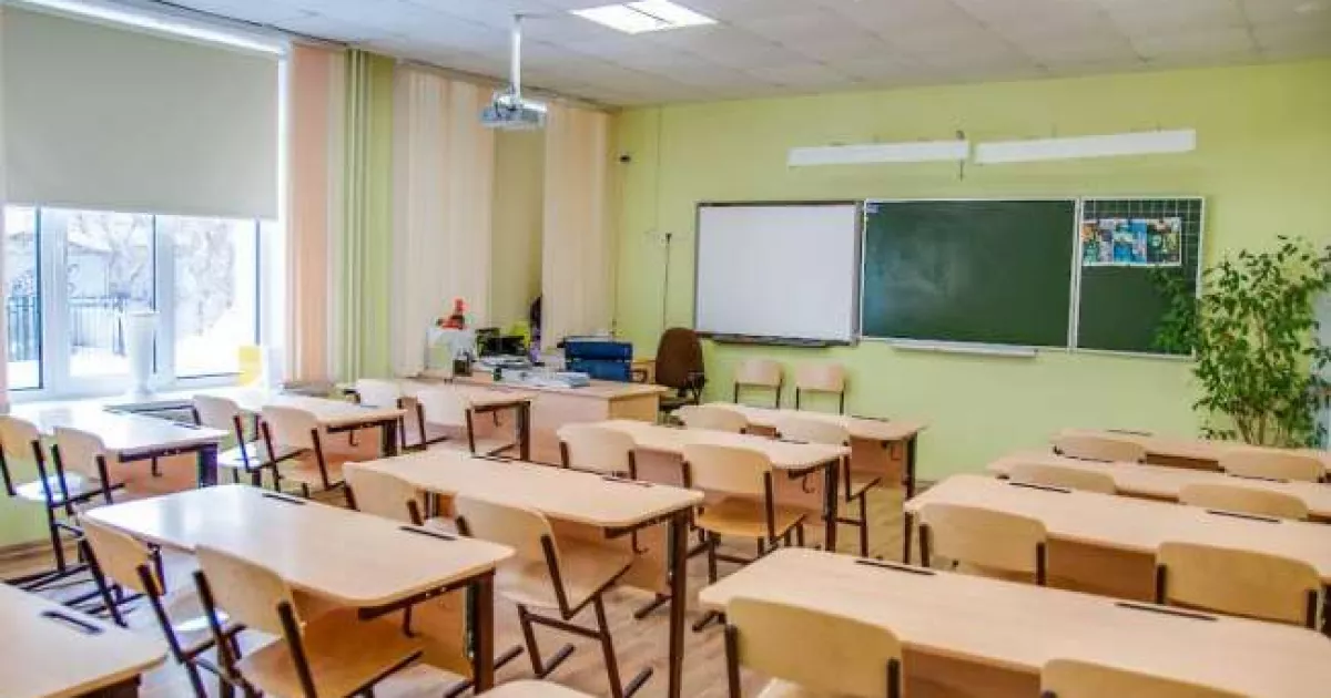 Київщина: навчання не зупинено, школи забезпечені генераторами та пунктами незламності