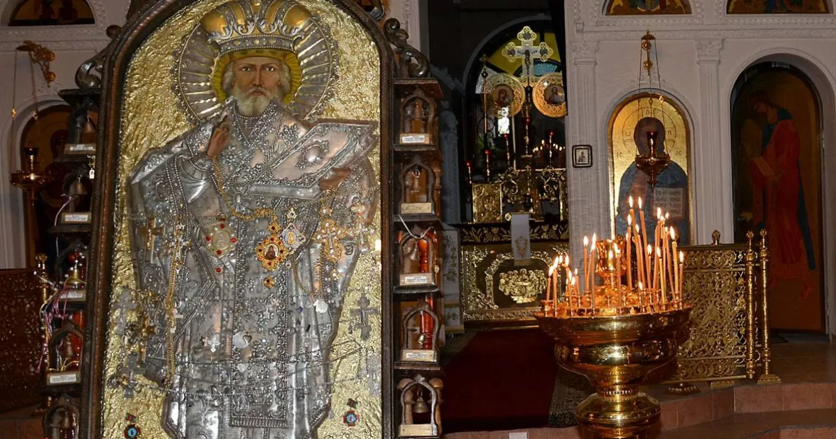 Охоронець Чорнобильської землі: історія ікони, що зупинила вогонь і врятувала храм
