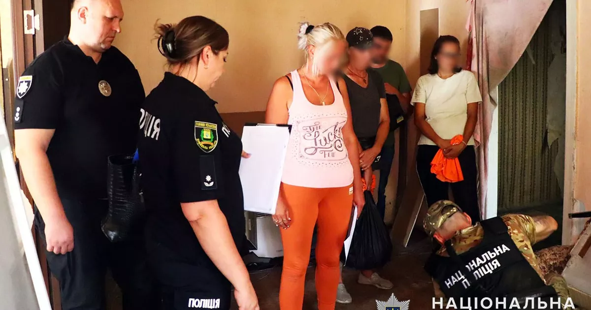 Під виглядом розваг: у центрі столиці викрили жінку, що керувала підпільним казино