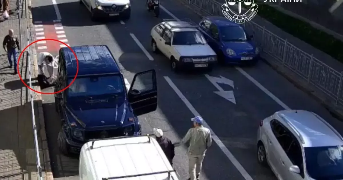 Побив велосипедиста й поїхав: водію Mercedes посилили запобіжний захід