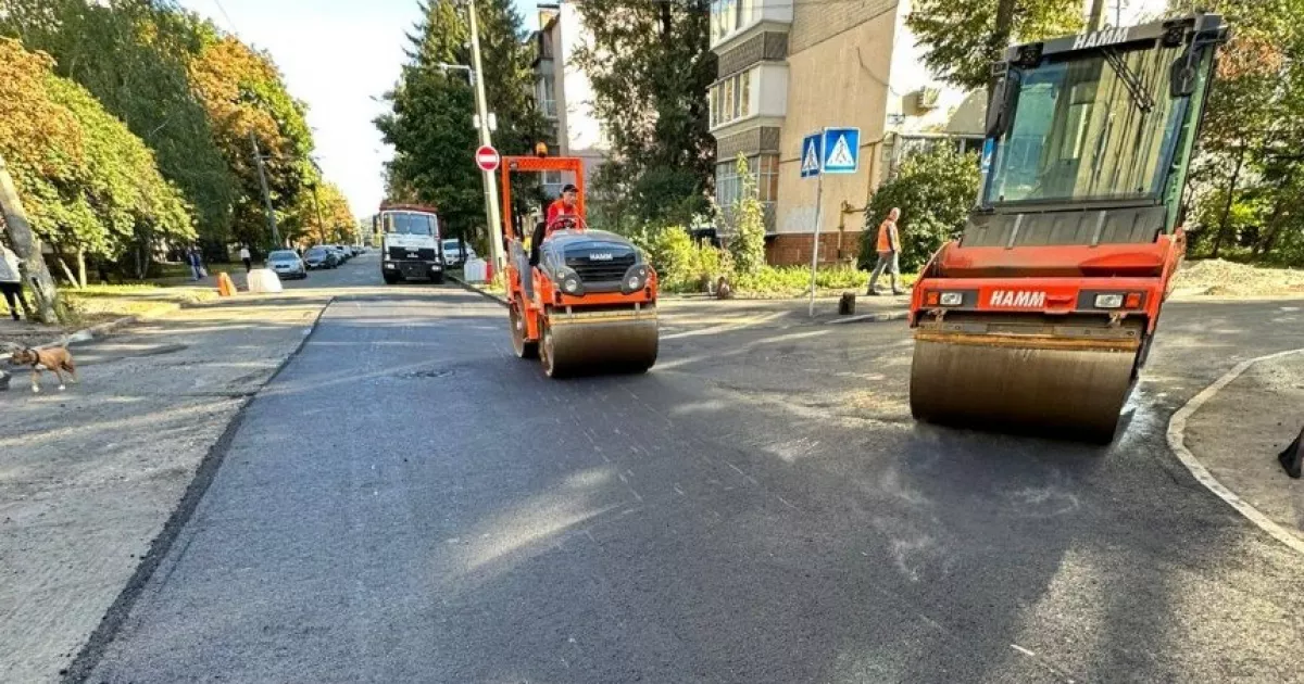На Солом’янці оновили дорожнє покриття на вулицях Кривоноса та Шалімова