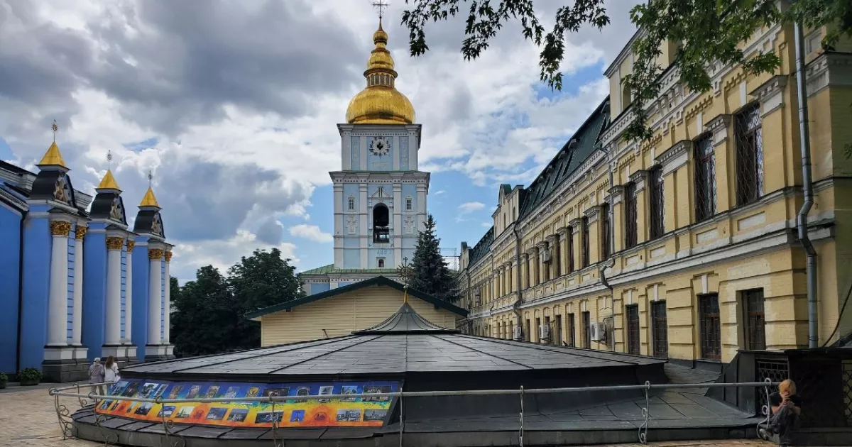 Забуті фундаменти оживають: у Києві завершується відновлення надбрамної церкви Михайлівського Золотоверхого монастиря