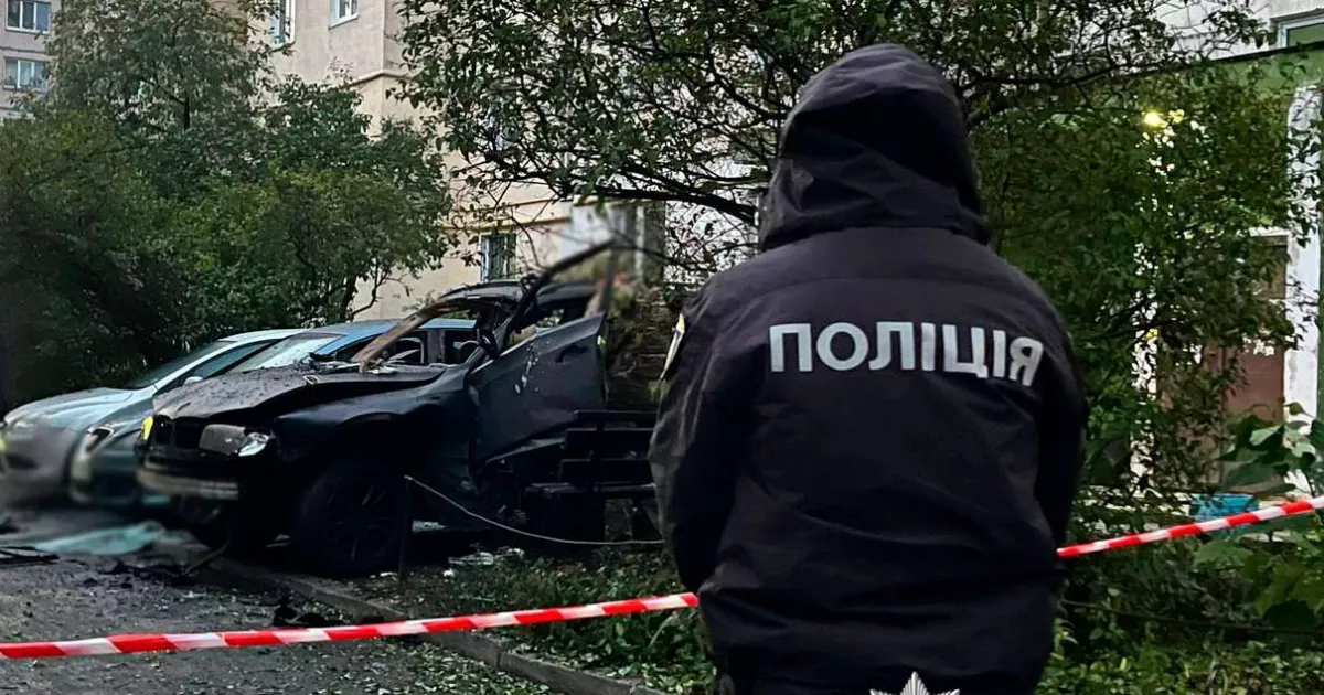 Вибух автомобіля у Києві: поліція розслідує інцидент у Голосіївському районі