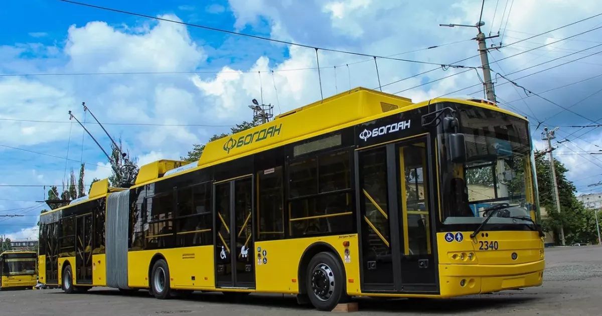 У Києві — зміни маршрутів: ярмарок на Микитенка вплине на автобуси №46 і №112