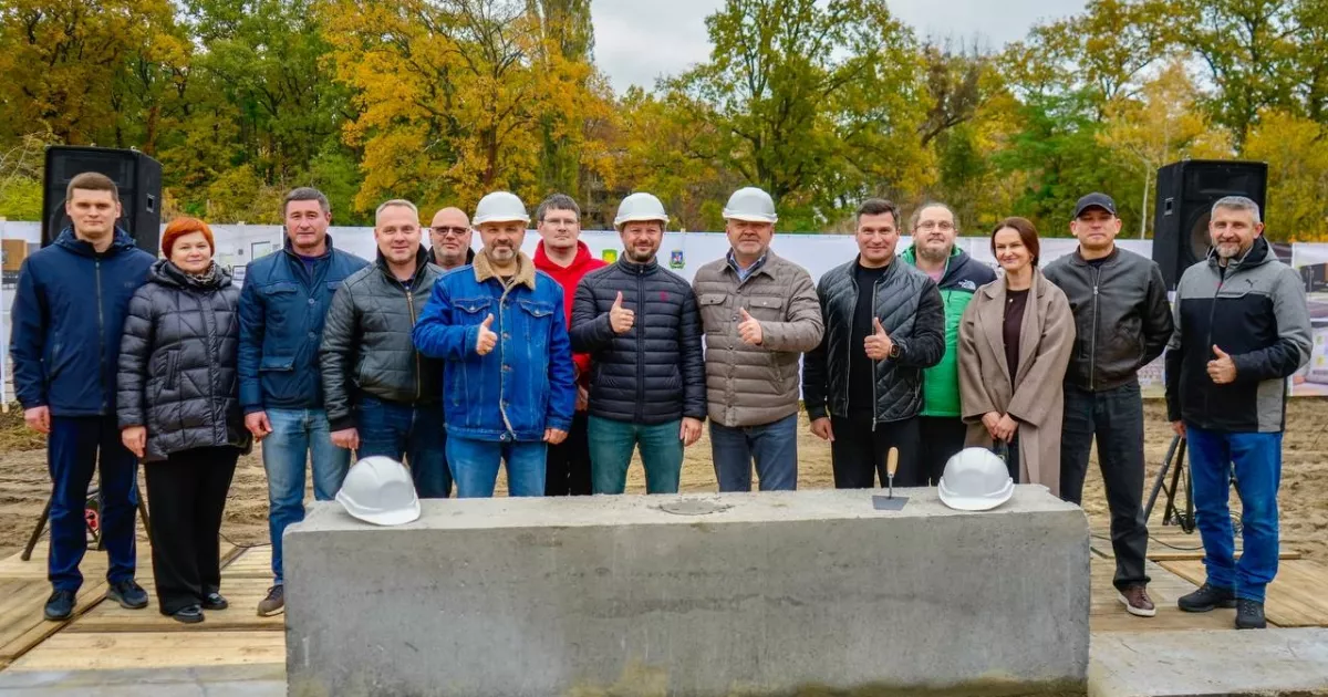 У Ворзелі заклали капсулу на місці майбутнього Центру взаємодії та реабілітації
