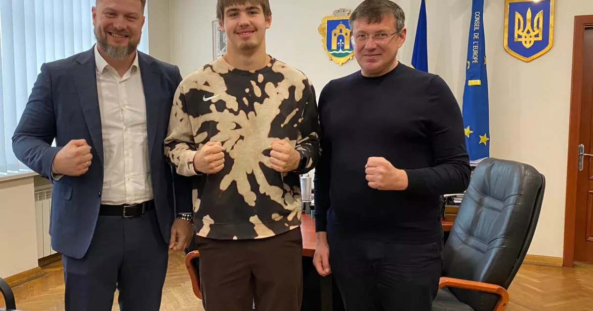 Боксер із Броварів Віктор Постол став чемпіоном світу за версією IBO