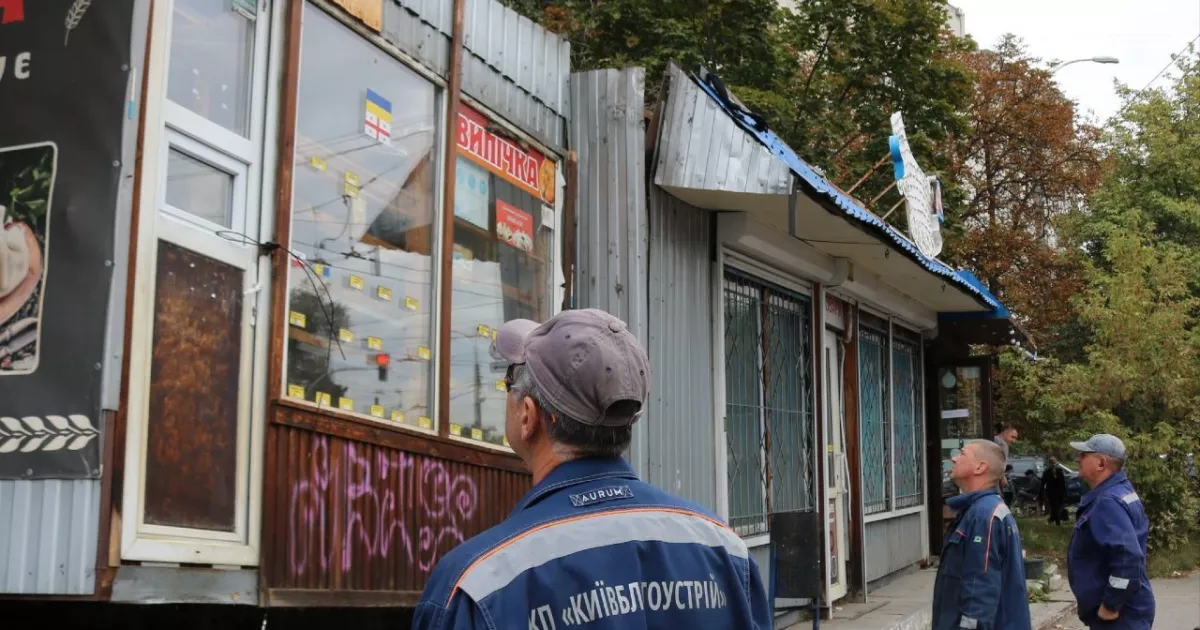 Поділ без МАФів: у районі демонтували понад 500 кіосків
