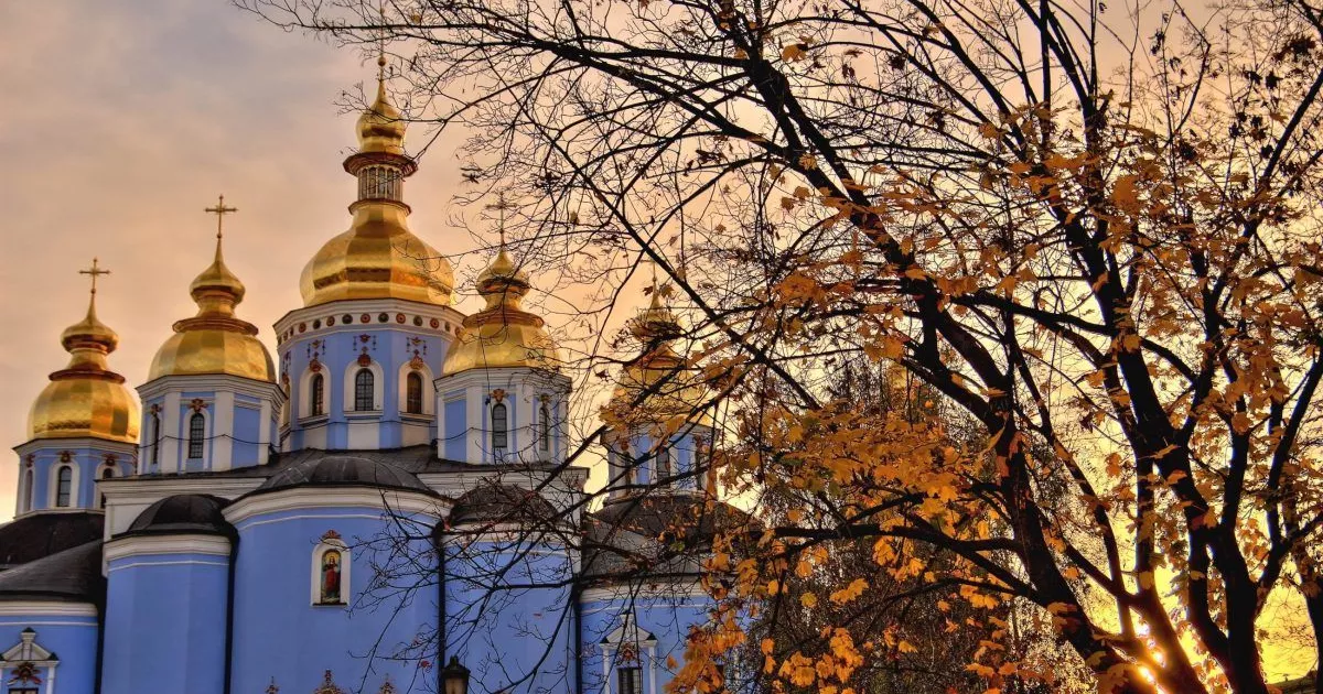 Вихідні без дощу й доволі теплі: у Києві прогнозують до +14°C