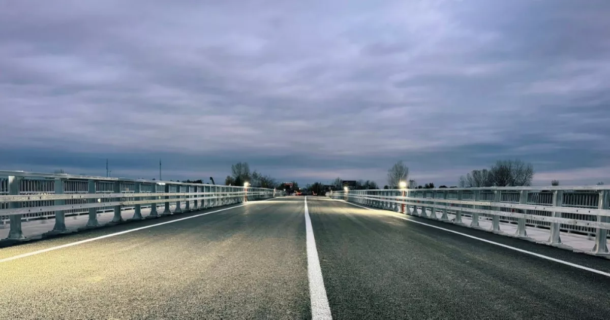 Вишгород знову сполучено зі столицею й Черніговом: відкрили відновлений міст на трасі Р-69