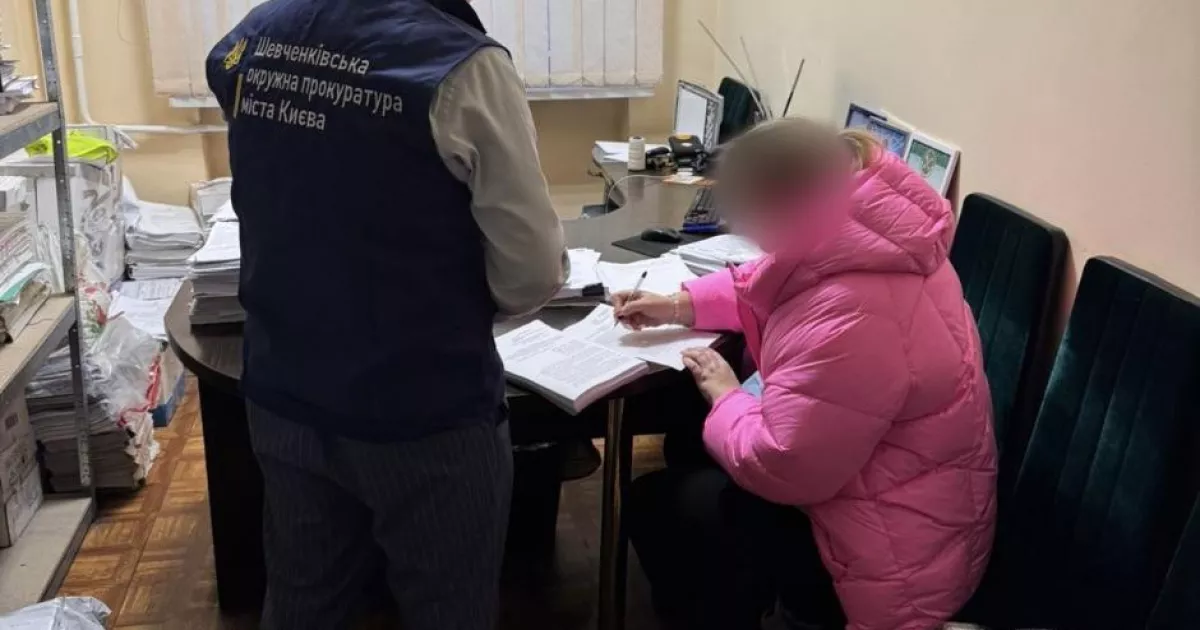 У Києві бухгалтерка привласнила понад 8,5 млн грн компанії та купила собі квартиру