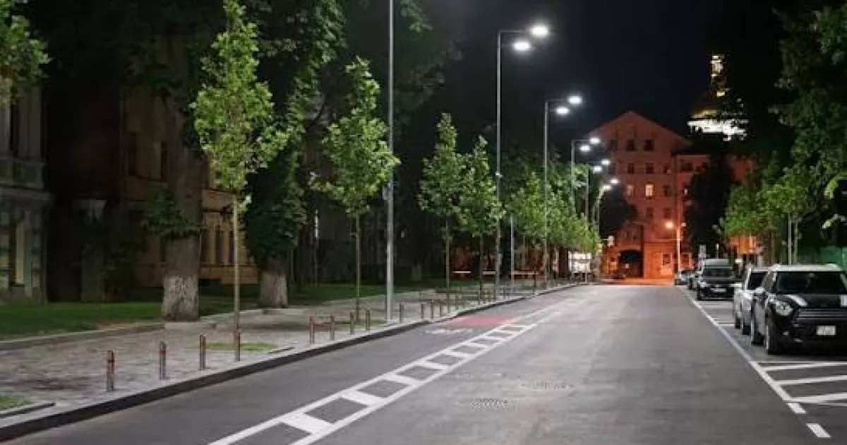 На Гарматній замінять лампи на ліхтарях: проєкт вартістю 4,4 млн гривень