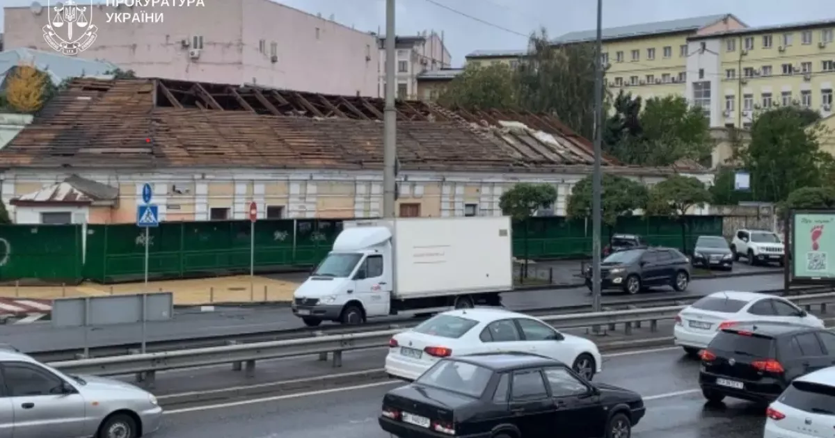 Історичні лазні Бубнова на Подолі відстояли: суд не зняв статус пам’ятки