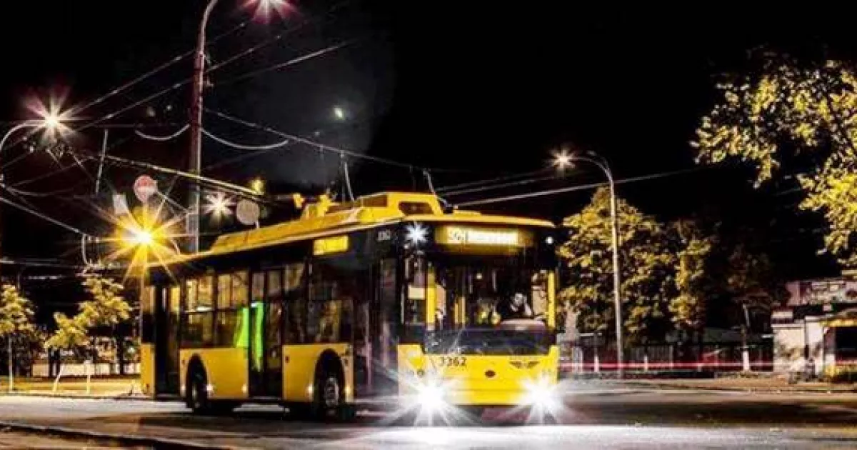 Берестейський без тролейбусів: у ніч на 9 листопада перекриють рух через ремонт шляхопроводу