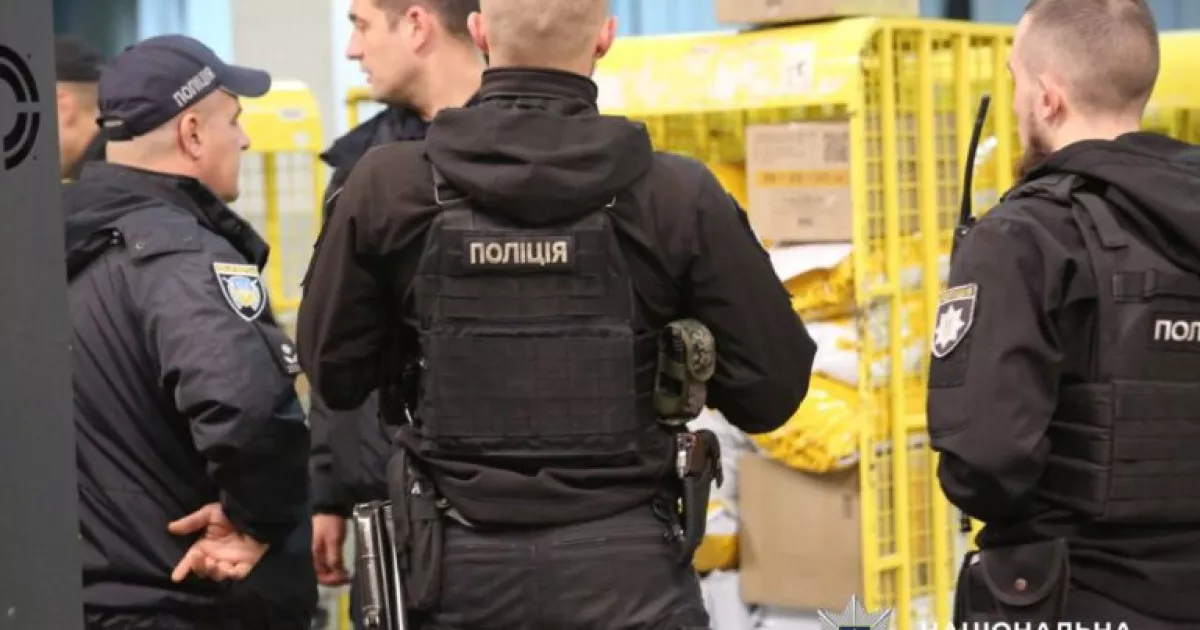 Замість сувеніра — вибух: киян травмував снаряд, відправлений із Тернополя