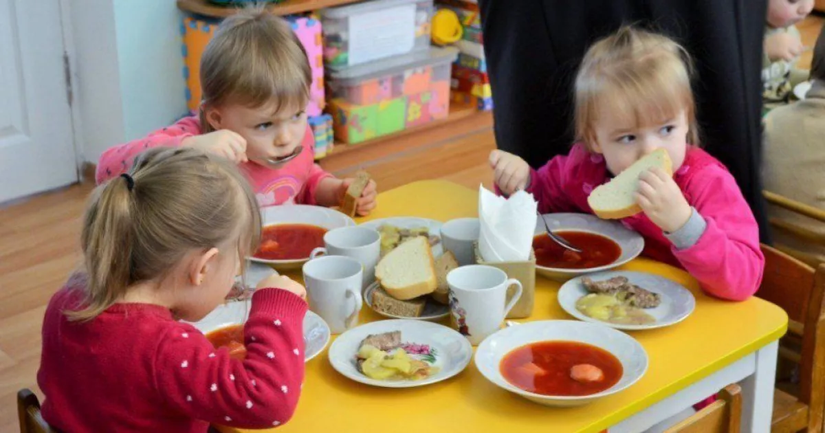 Київ профінансує безплатне харчування дітей із багатодітних сімей у школах і дитсадках