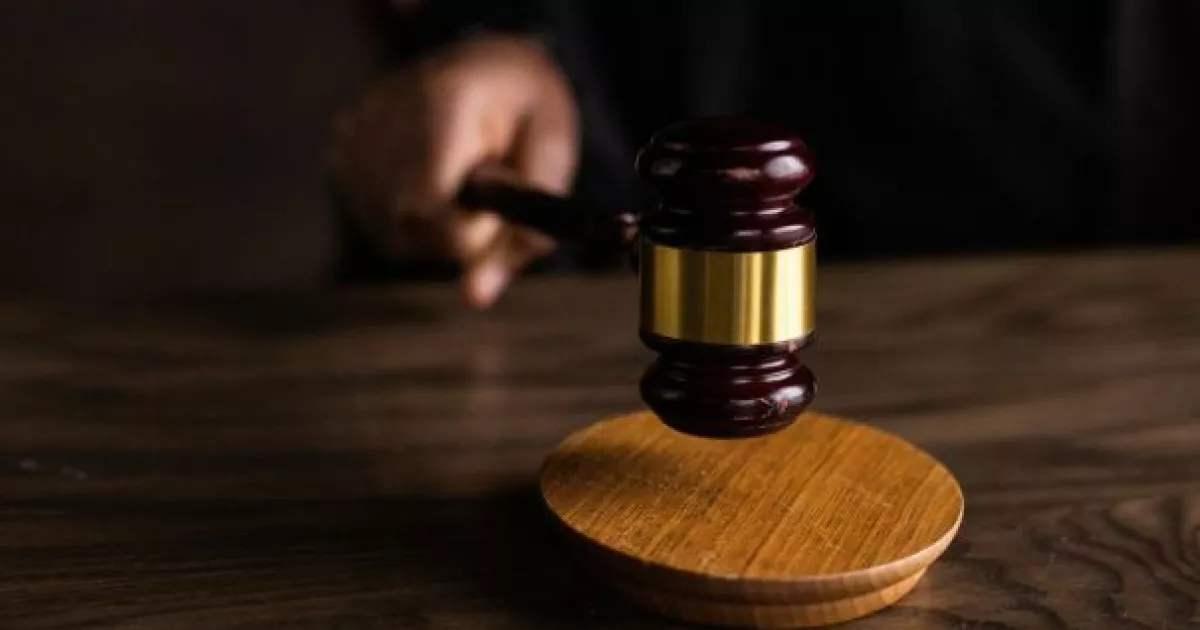 Верховний Суд підтвердив вирок інспектору, який торгував речами з місця аварії