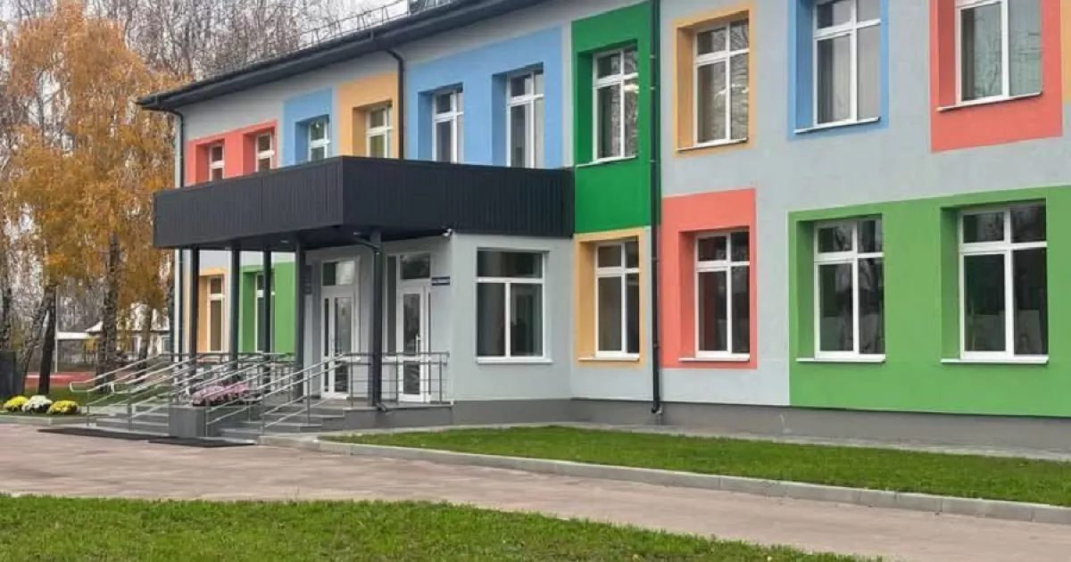 На Броварщині відновили ліцей у селі Плоске, зруйнований під час окупації