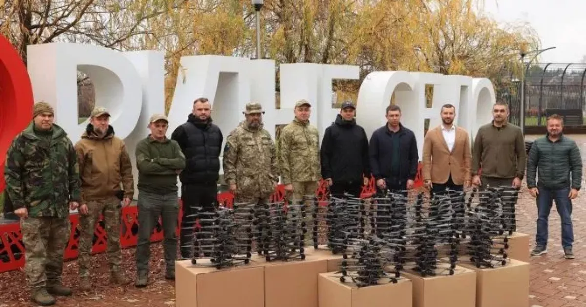 Ірпінська громада передала військовим 85 FPV-дронів, виготовлених волонтерами