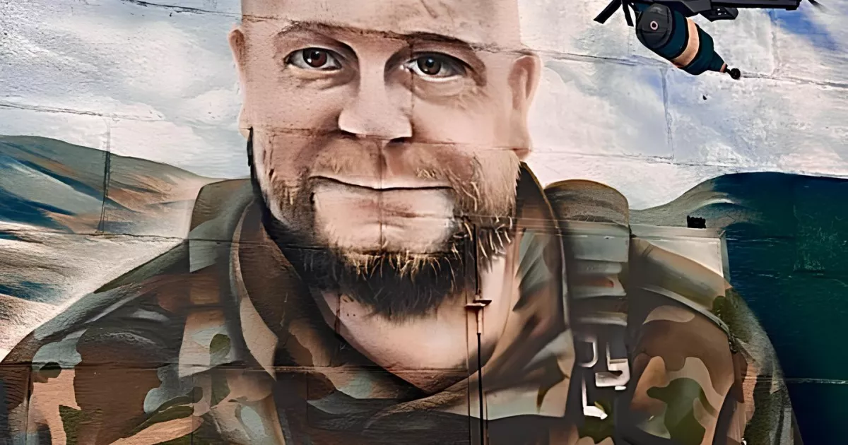 У столиці створили стінопис на честь загиблого захисника Тараса Давидюка