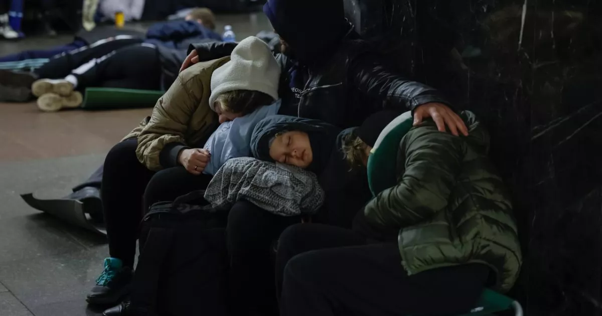Метро як головне укриття: скільки киян спустилися під землю під час п’ятигодинної тривоги