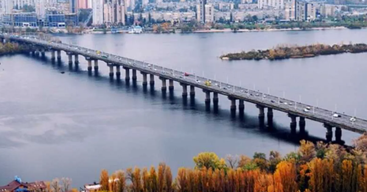 Дводенний ремонт на мосту Метро: у Києві запроваджують нові обмеження руху