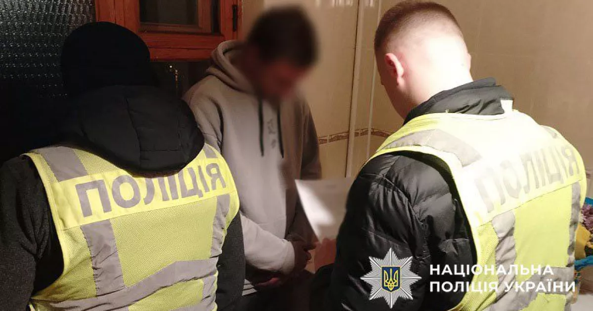 У Києві затримали трьох молодиків, які побили ветерана в Голосіївському районі