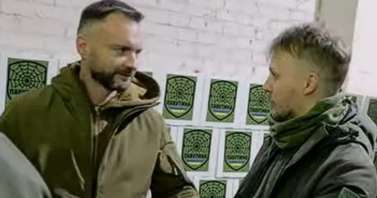 Підтримка фронту: Кличко долучився до передачі великої партії дронів 5-му батальйону