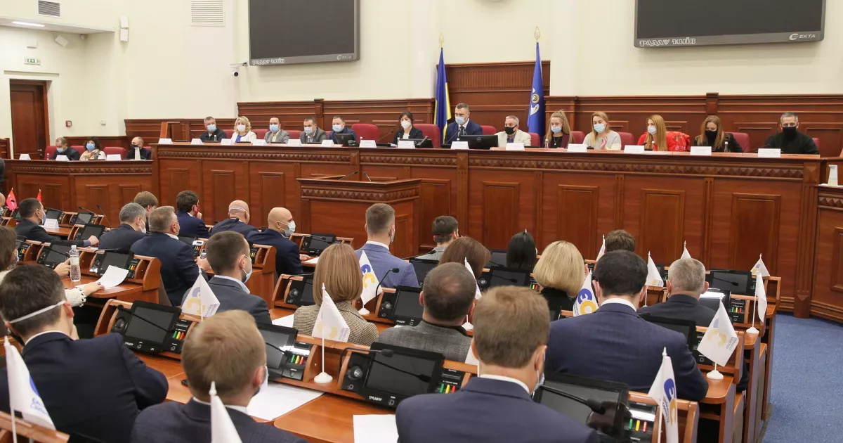 Скандал міжнародного масштабу: бійка в Деснянській РДА стала темою розмов у ЄС