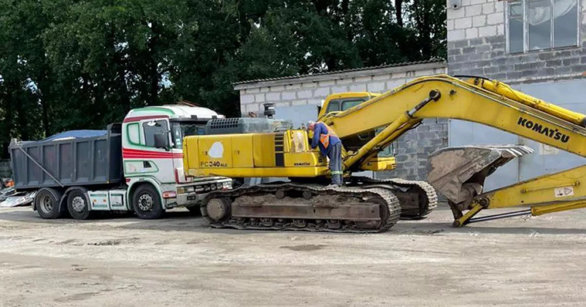 У Київській області затримали групу, що незаконно видобувала пісок: одному з організаторів обрали арешт